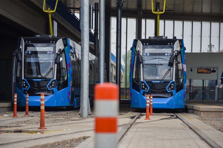 Bolivia reinicia obras de la línea amarilla del Tren Metropolitano de Cochabamba