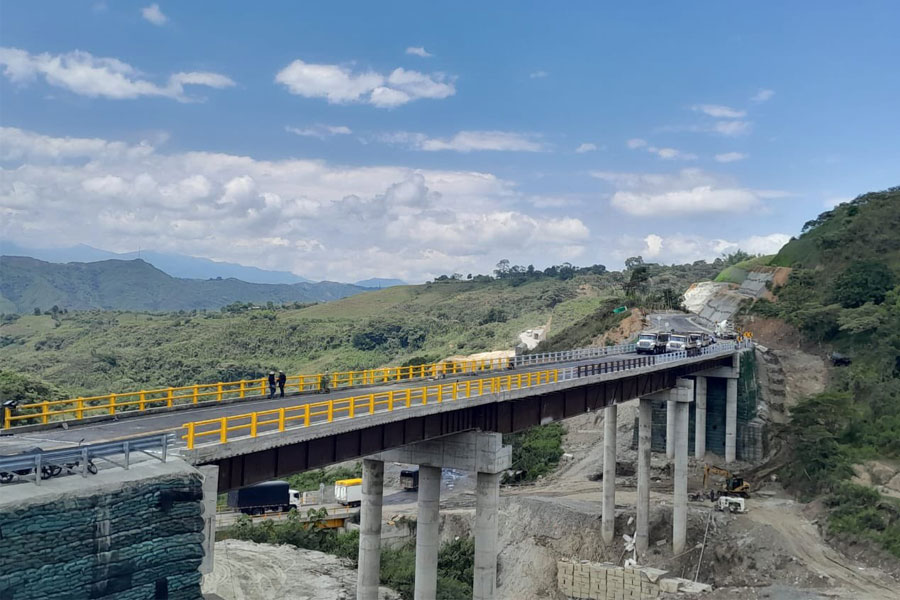 Colombia pone a prueba nuevo puente del corredor Mojarras-Popayán