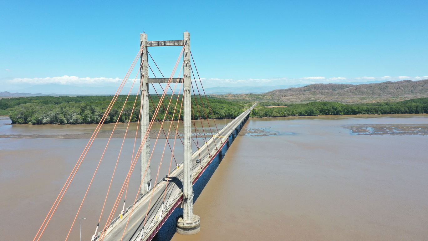 Costa Rica inicia rehabilitación del puente La Amistad sobre el río Tempisque