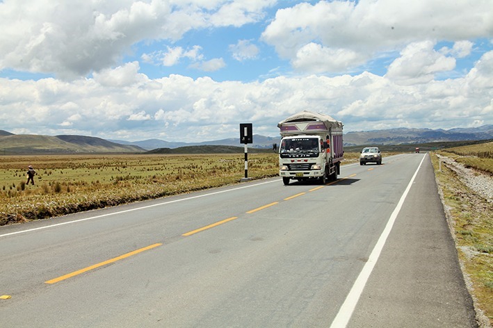 Perú suscribió contrato para estudio definitivo de la carretera Villa Rica – Puerto Bermúdez