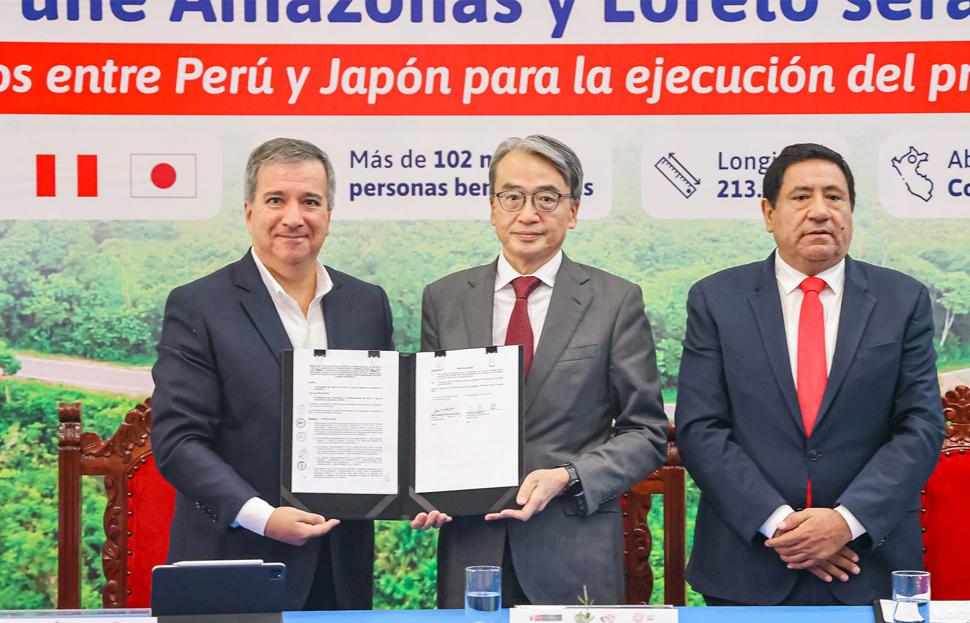 Perú suscribió acuerdos con Japón para asfaltar carretera entre Amazonas y Loreto