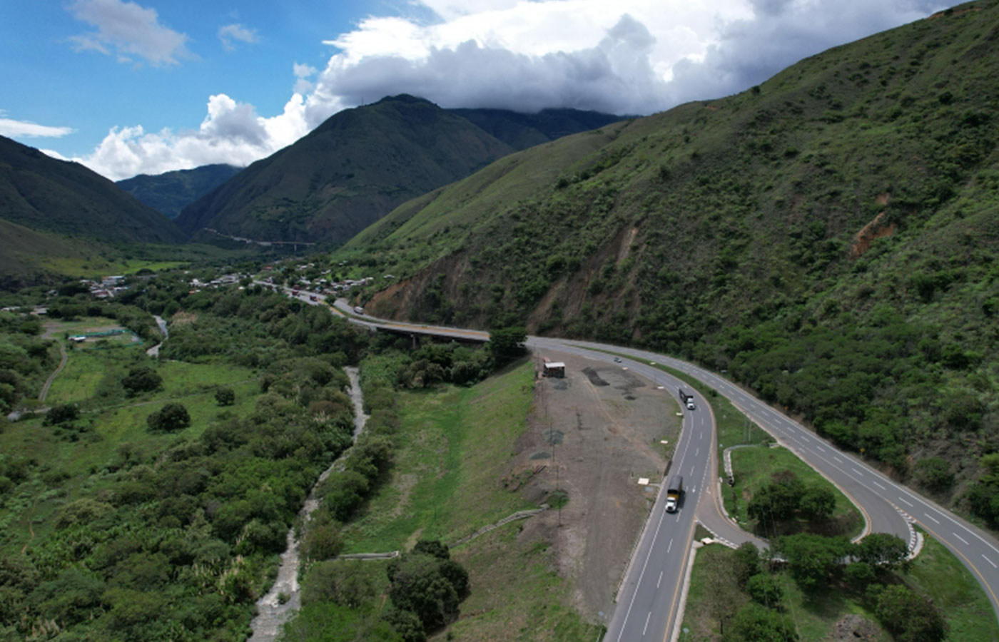 Colombia: Se acredita cierre financiero para vía entre Buga y Buenaventura