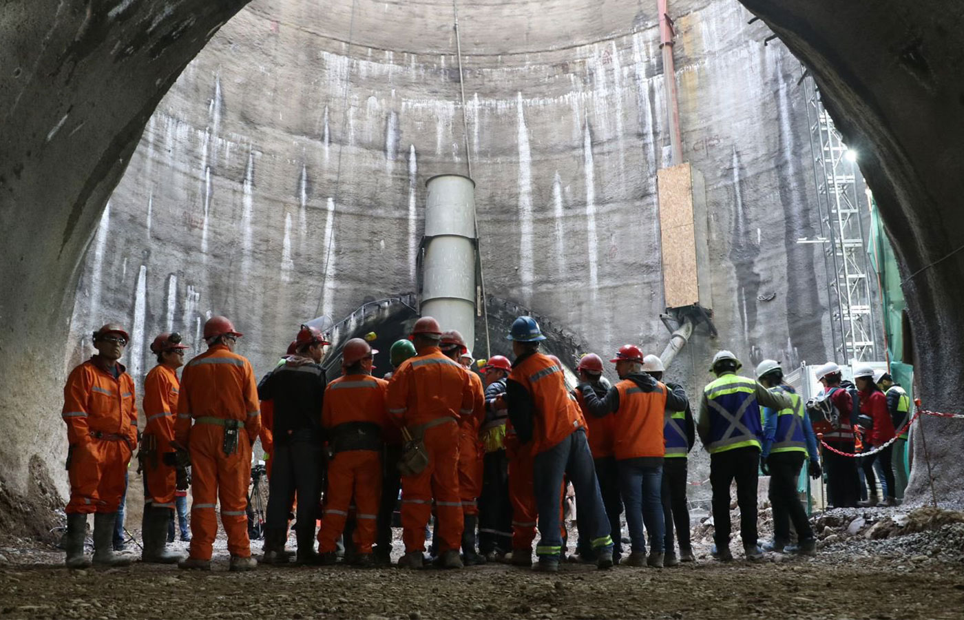 Línea 7 del Metro de Santiago: encuentro de túneles bajo el Parque Araucano