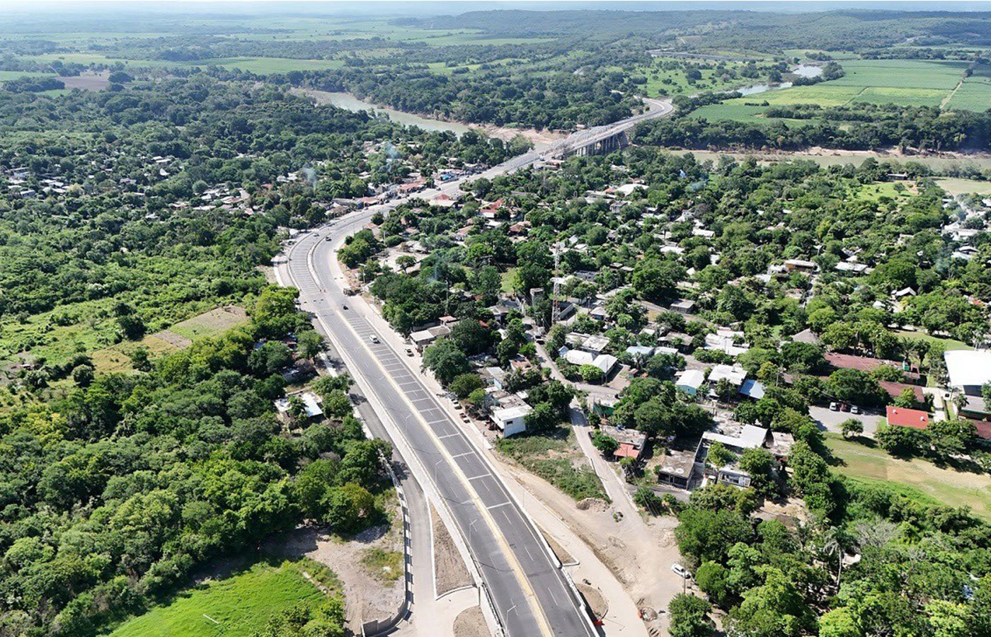 México inauguró la carretera Ciudad Valles-Tamazunchale