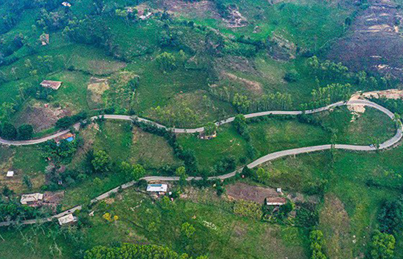 Perú lanzará licitación para rehabilitar carretera que une Huánuco y Pasco