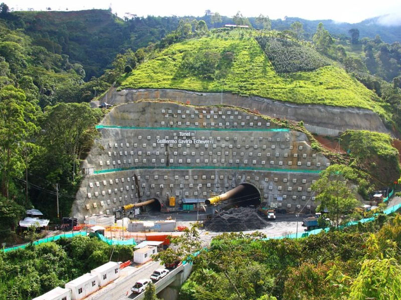 Colombia Medellín financiará obras pendientes del Túnel del Toyo