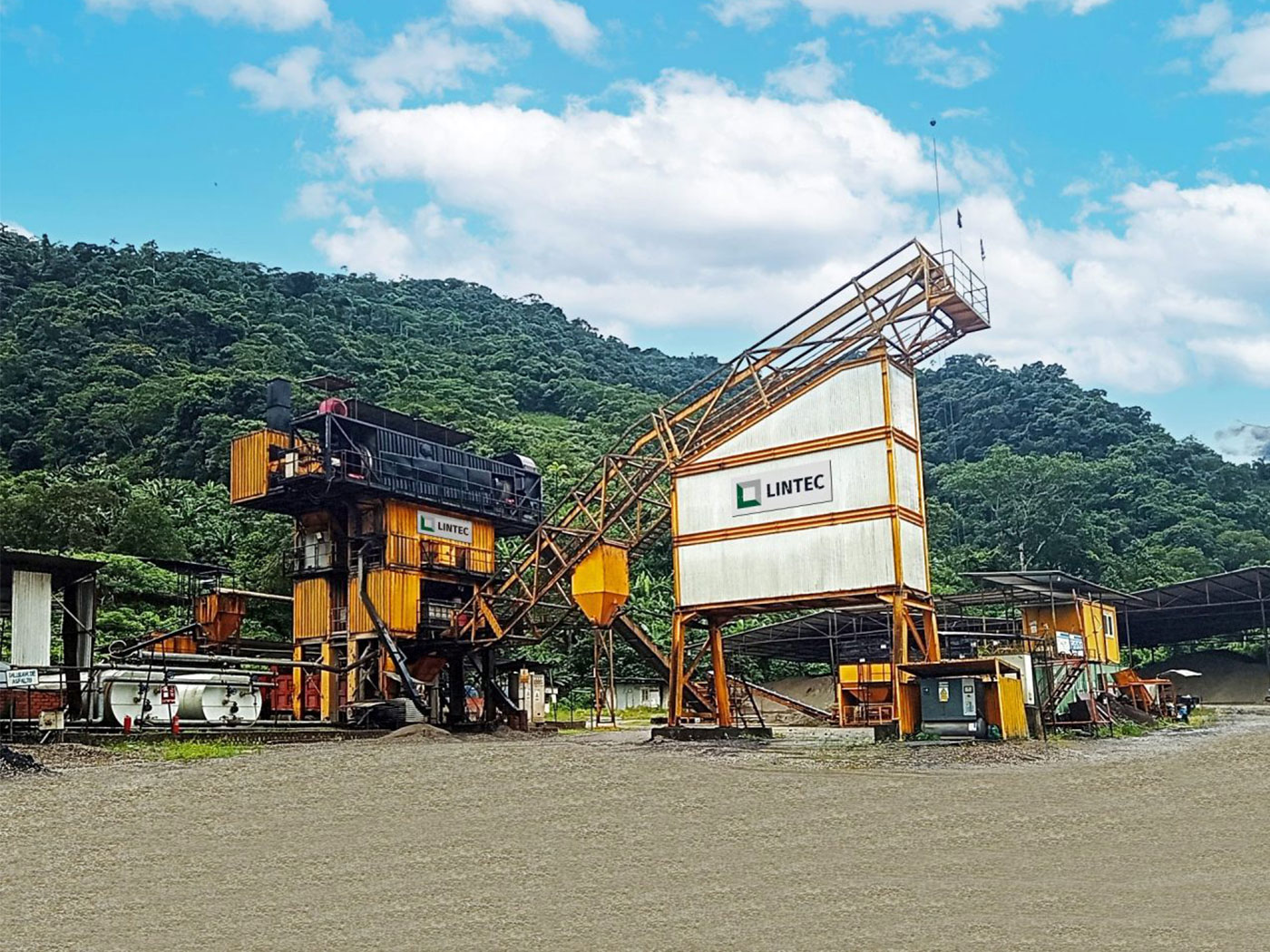 Instalación remota de una Lintec CSD2500B en Bolivia