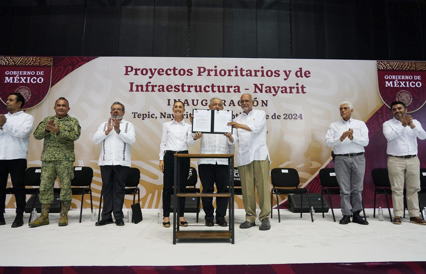 México: La SICT entrega 23 obras de infraestructura en Nayarit 