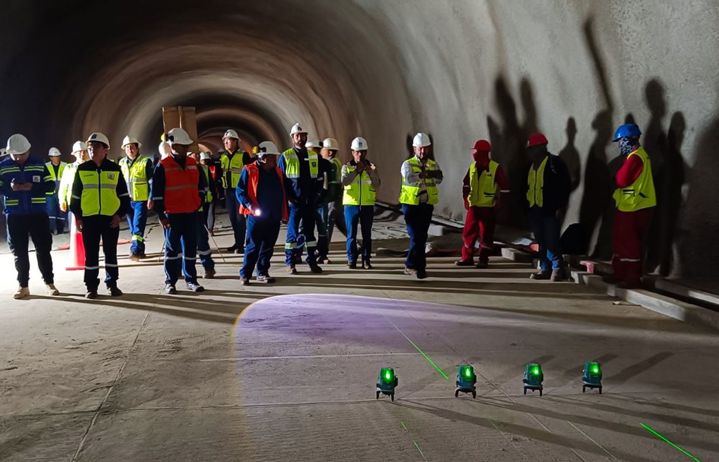 Bolivia: Supervisan construcción de la Doble Vía Sucre Yamparáez y el túnel Incahuasi