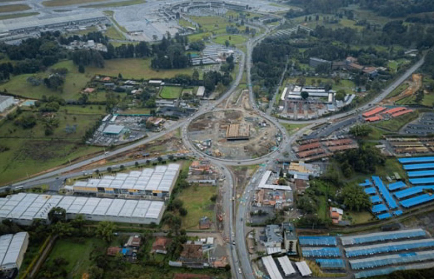 Colombia: Intercambio Vial Aeropuerto José María Córdova alcanza el 50% de avance