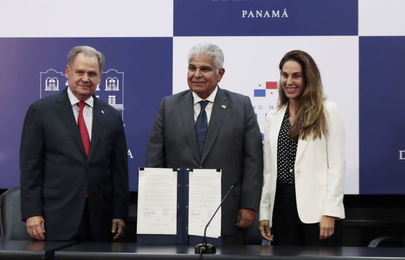 Panamá contrata empresa para actualizar el Plan Maestro del Tren Panamá-David-Frontera