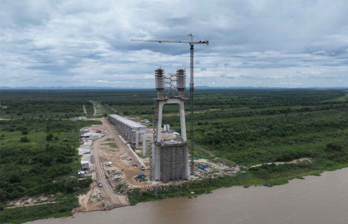 Paraguay – Brasil: Puente de la Bioceánica supera el 65% de avance