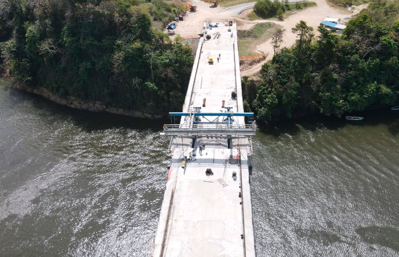 Panamá: Puente sobre el río Bayano alcanza el 95% de avance 