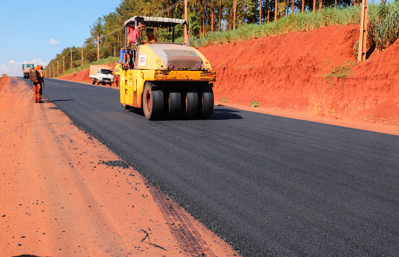 Paraguay: Ruta a Puerto Indio registra un avance promedio del 43%