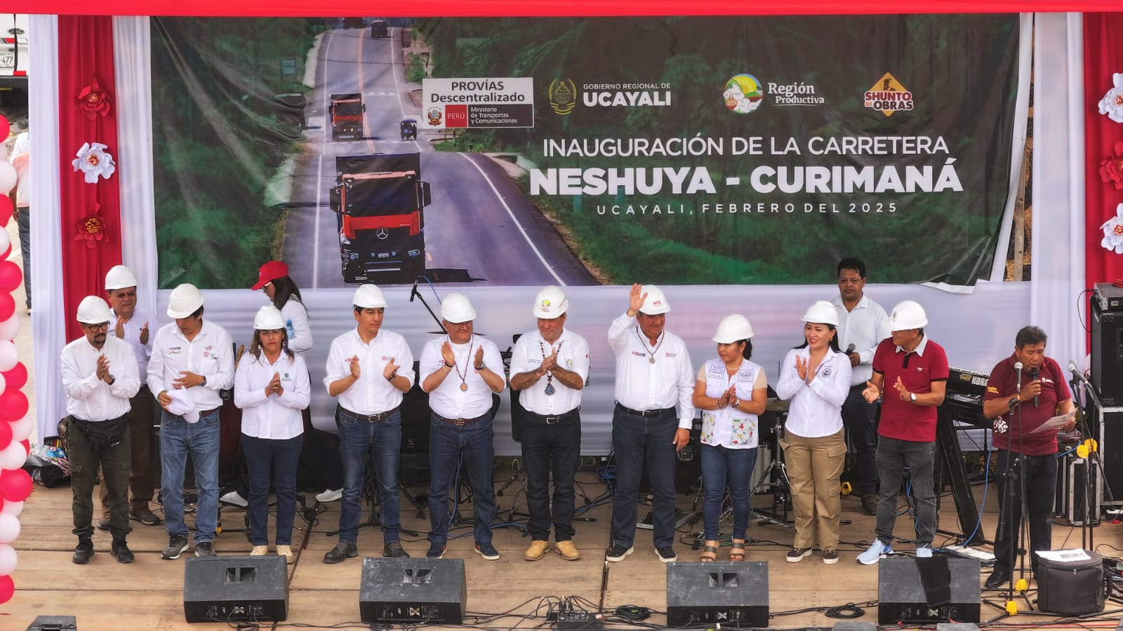 Perú inaugura renovada carretera departamental Neshuya – Curimaná 