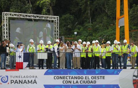 Panamá inicia la construcción del túnel bajo el Canal de Panamá