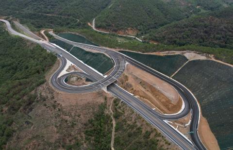 México: SICT concluye la última etapa de la carretera Mitla-Tehuantepec II 